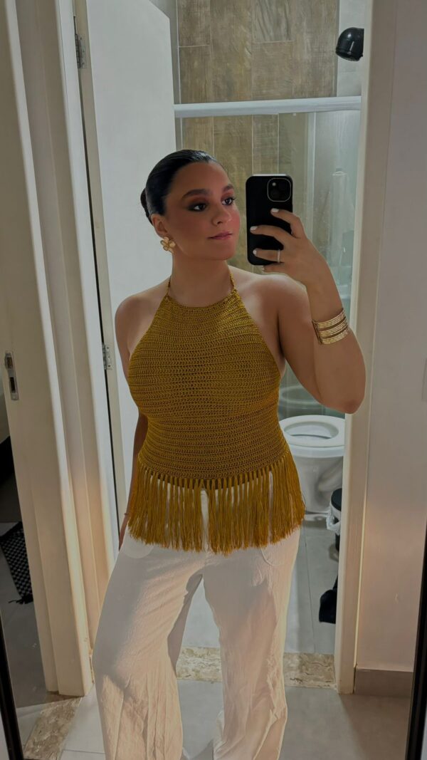 Blusa de Crochê com Franjas Gigi
